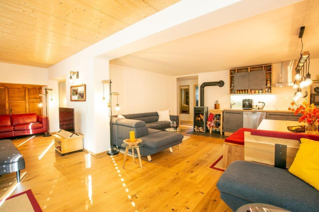 Mittagspitze Apartment Schruns Bagian luar foto